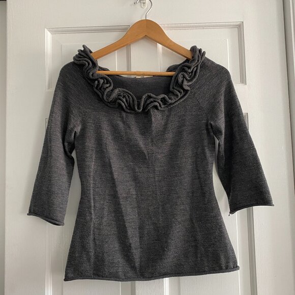 MOTH Anthropologie charcoal heather ruffle neck sweater, size XS - Picture 1 of 2